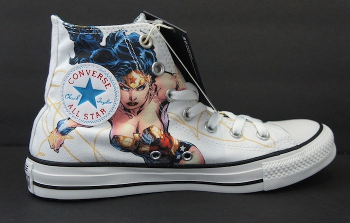 wonder woman converse amazon
