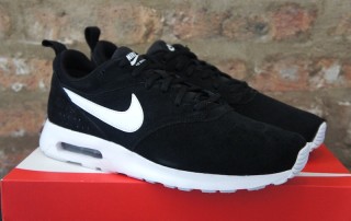 nike air max tavas suede