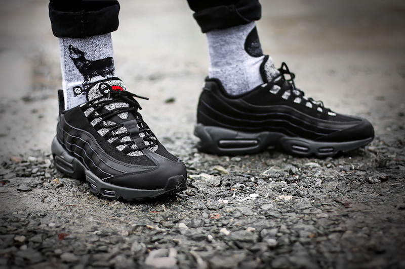 nike essential woven