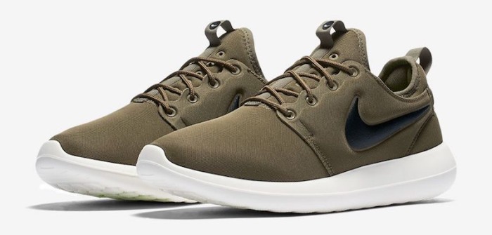 foot locker nike roshe one