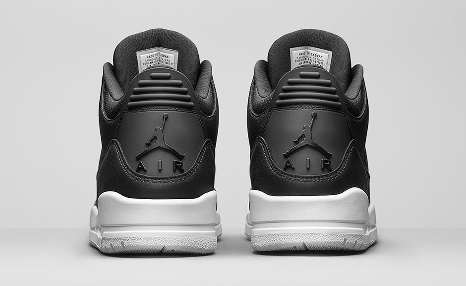 Air Jordan 3 "Cyber Monday" Black White Soleracks