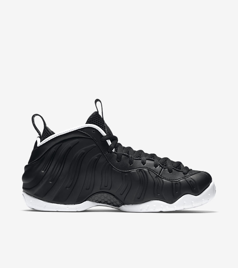 Nike Air Foamposite Pro "Dr Doom" Soleracks