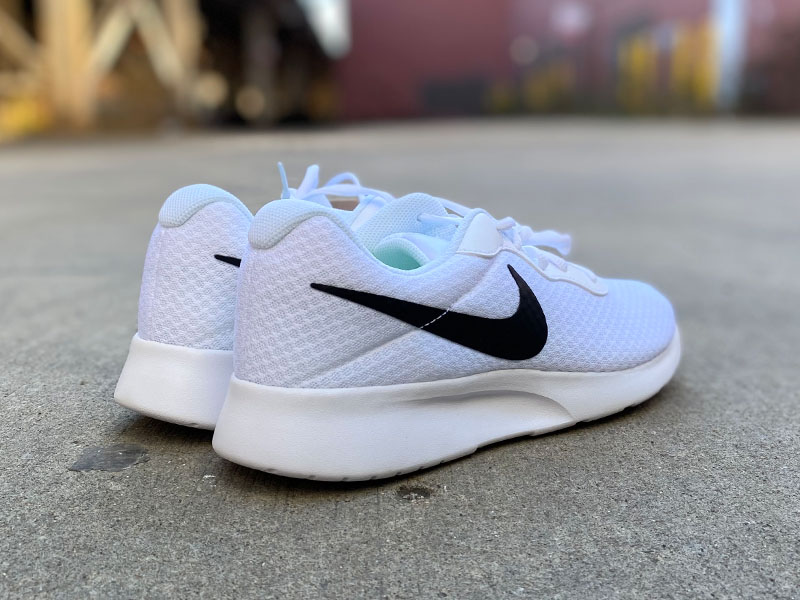 Nike Tanjun white black 3