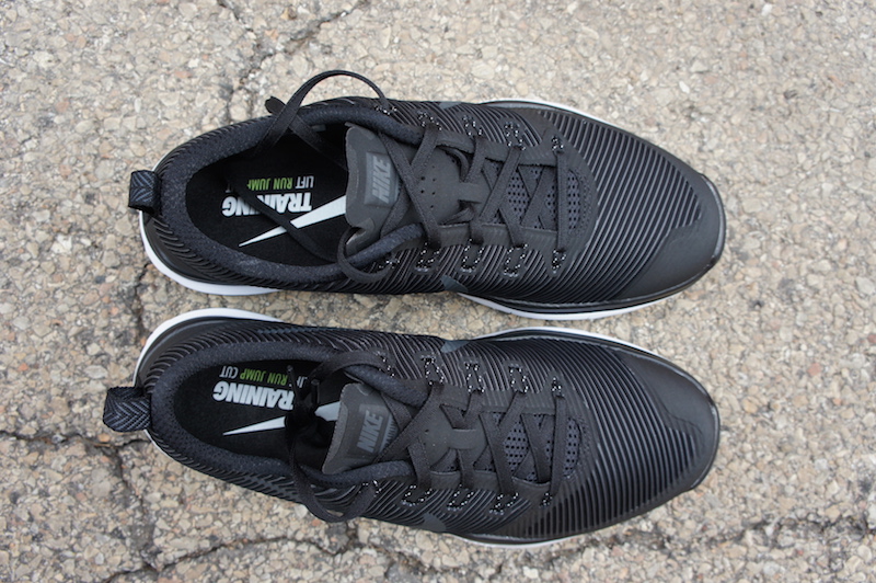 nike free train versatility black