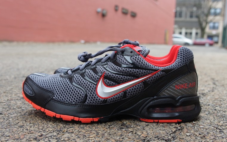 nike air max torch 4 red black