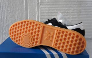 adidas Hamburg S76696 black white00004