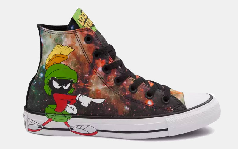 looney tunes chuck taylor