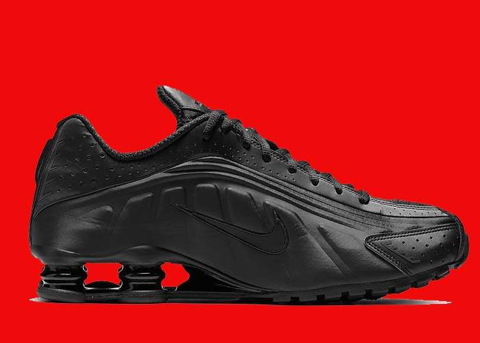 Nike Shox R4 Triple Black Restock Soleracks