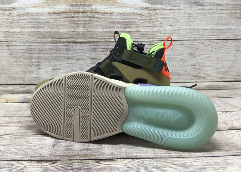 Nike Air Edge 270 Parachute Beige | Soleracks