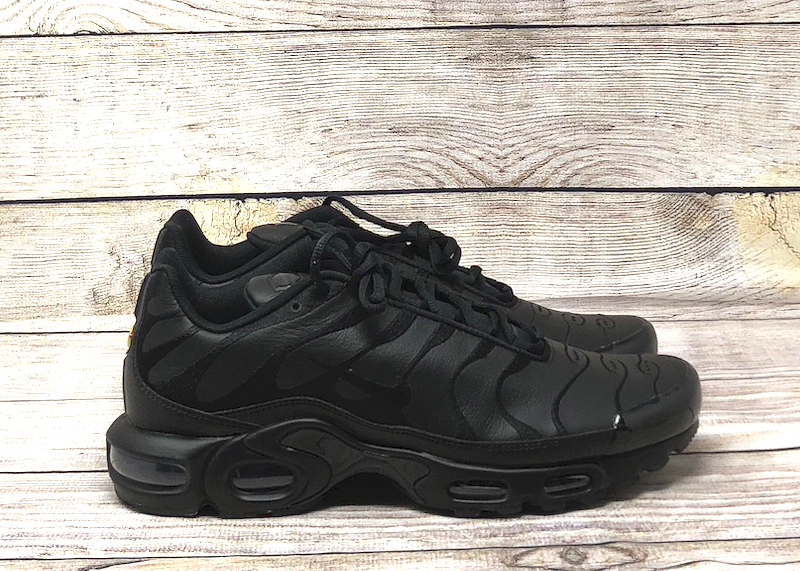 nike air max plus tn black leather