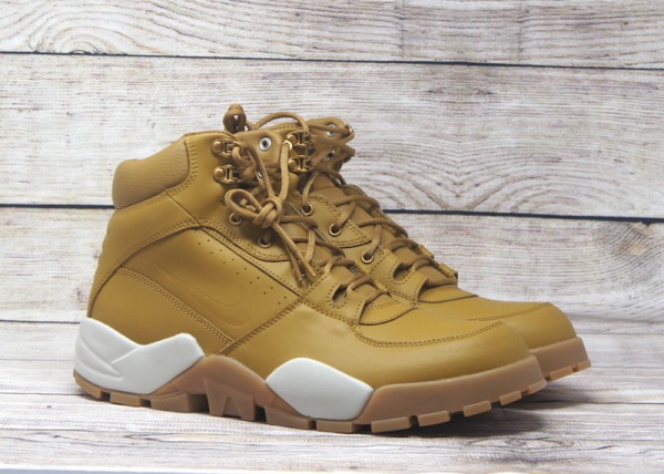 nike rhyodomo amazon