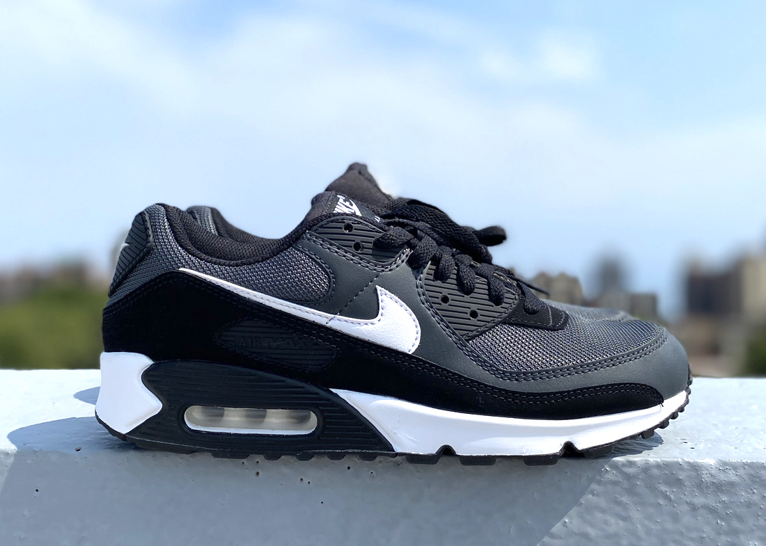 Air Max 90 Review - Soleracks