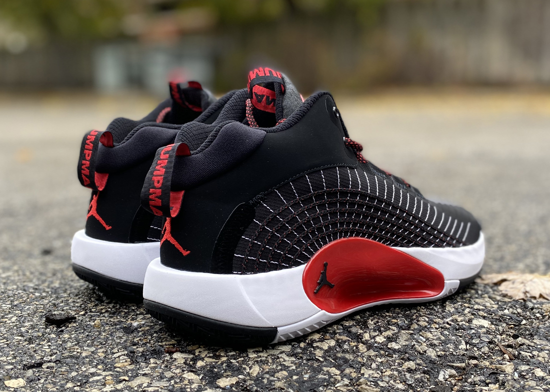 Jordan Jumpman 2021 black red chicago 3