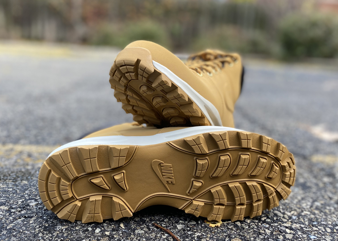 Nike Manoa Wheat 2