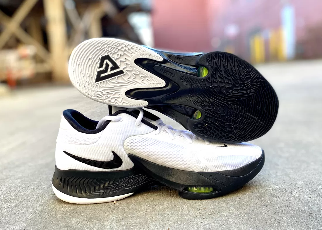 Nike zoom shift 3 deals
