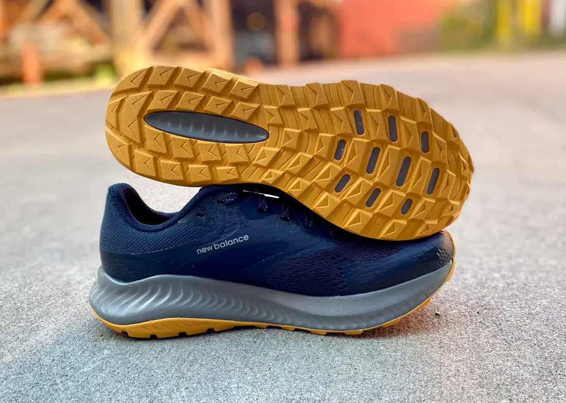 New Balance Trail Shoes Navy4