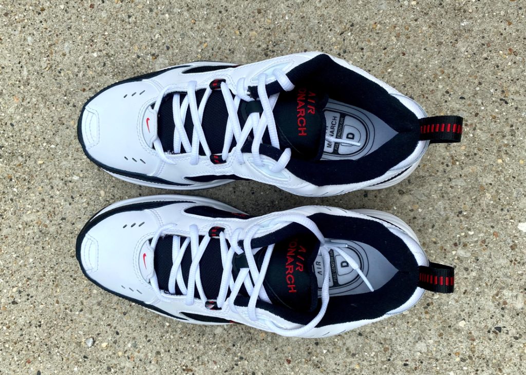 deichmann nike air monarch iv
