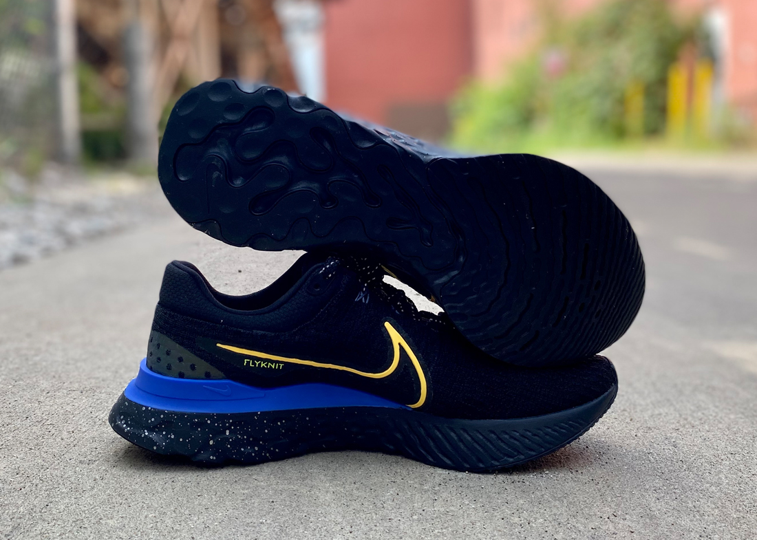 Nike React Infinity Run 3 black blue