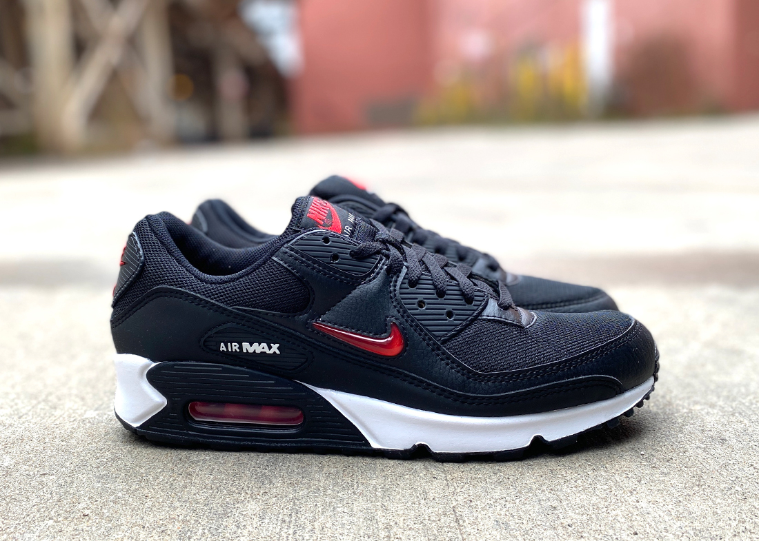 DV3503 001 Air Max 90 Jewel black red 1