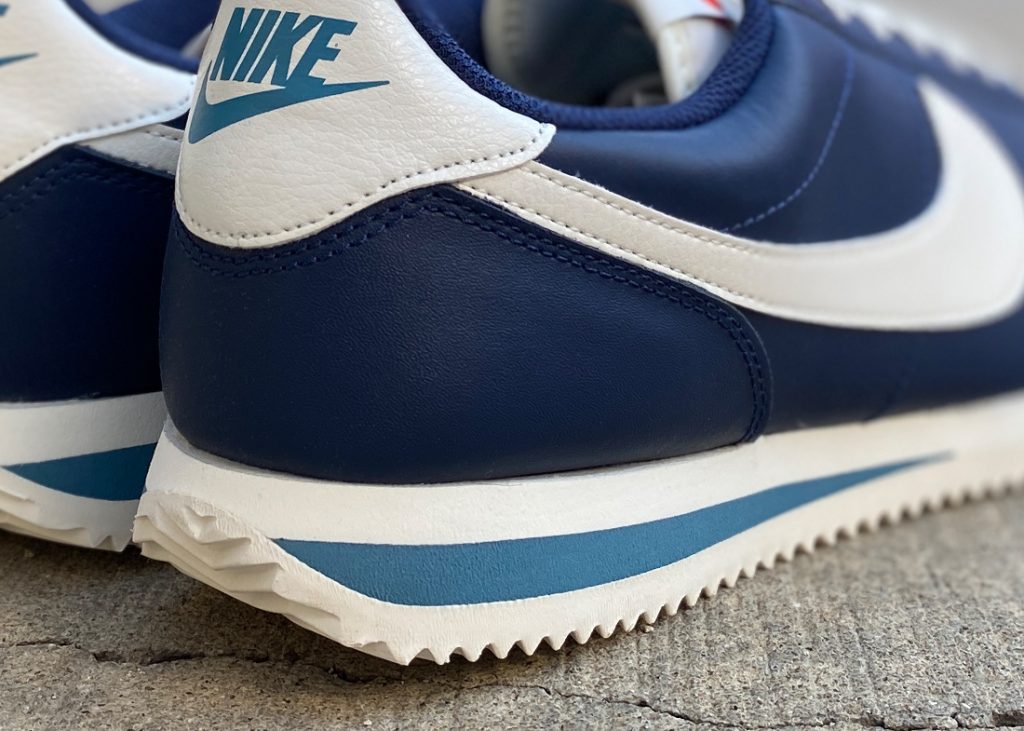 ferivi nike cortez