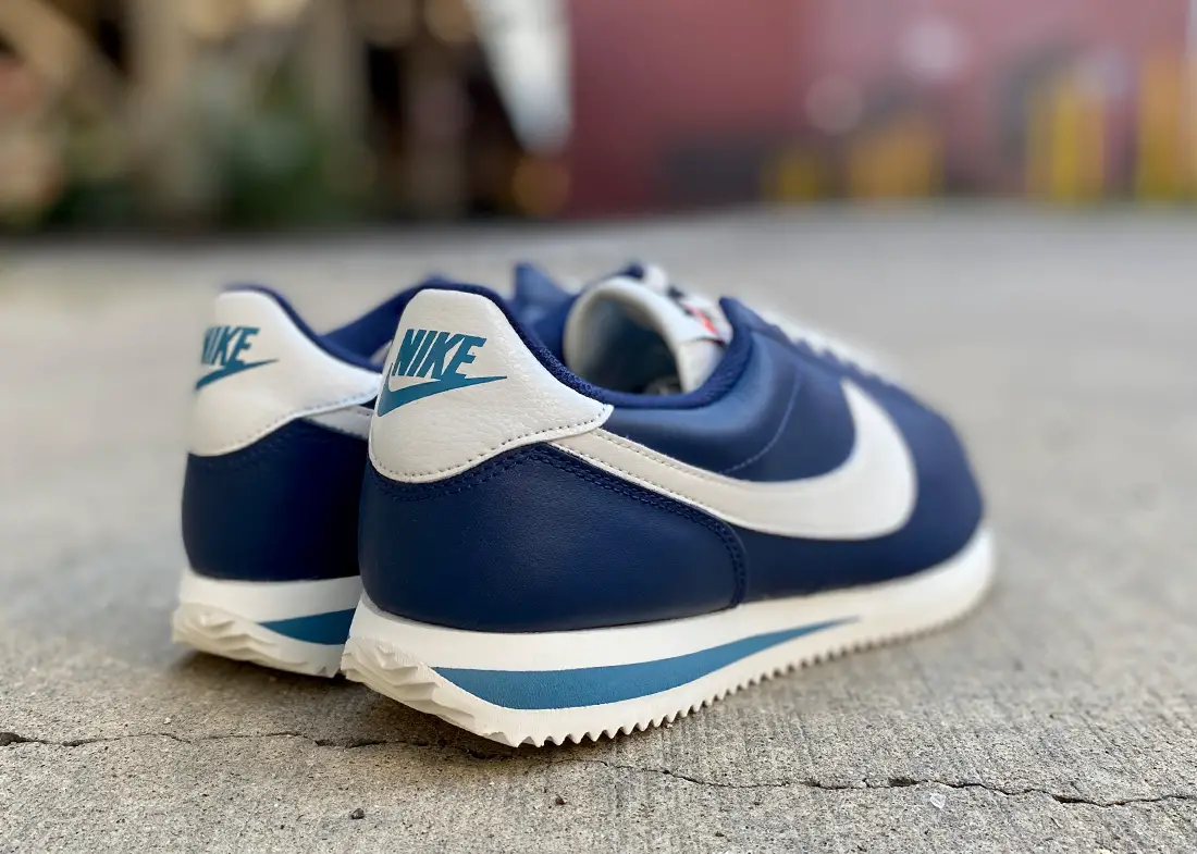 Nike Cortez navy blue white3