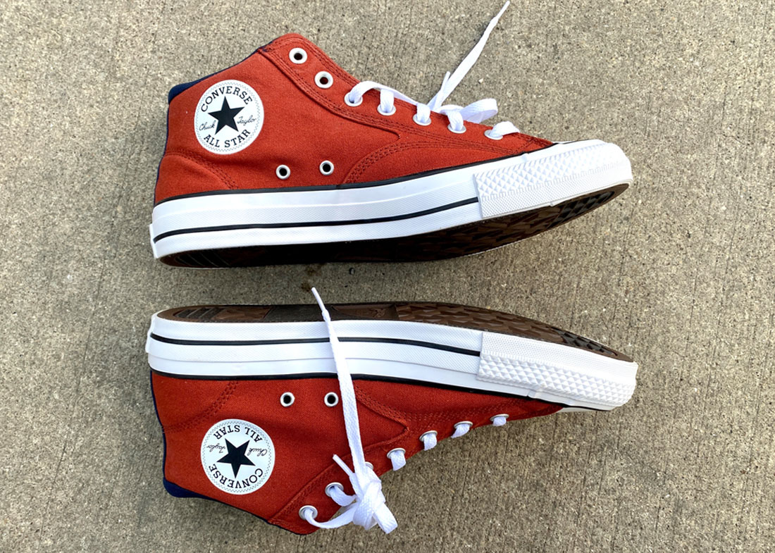 Converse mid top sneakers maroon3