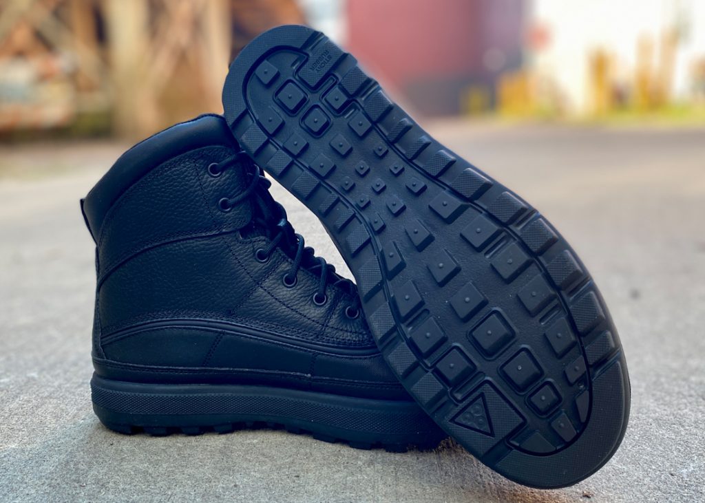 woodside nike acg boots