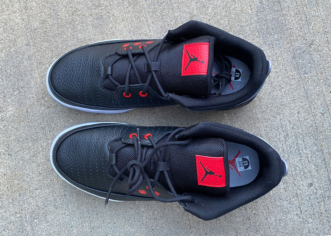 Jordan Aura 5 black red 5