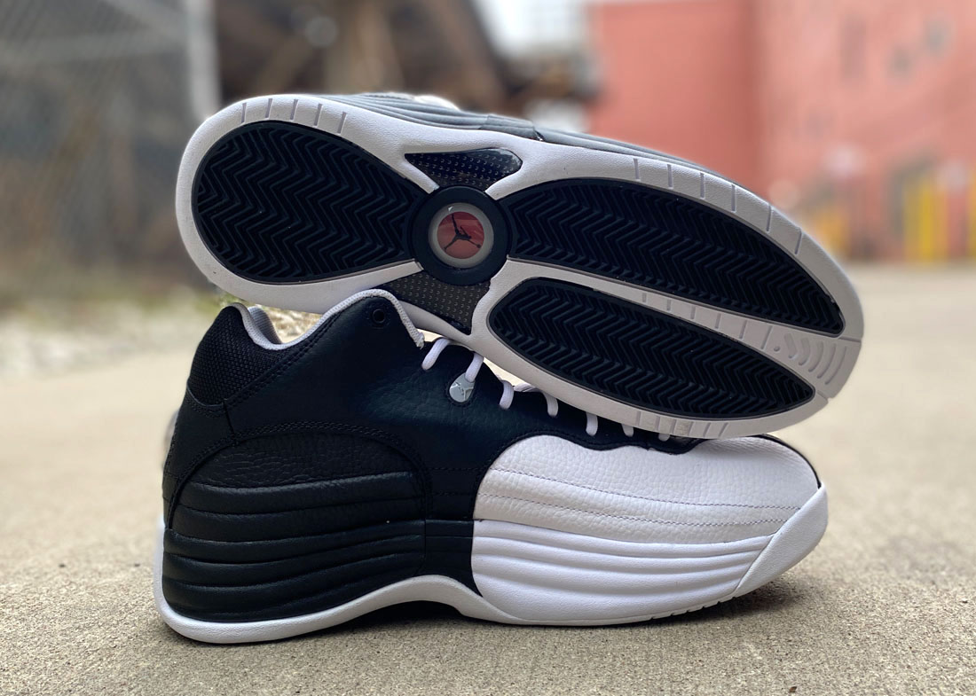 Jordan jumpman team 1 black and white clearance