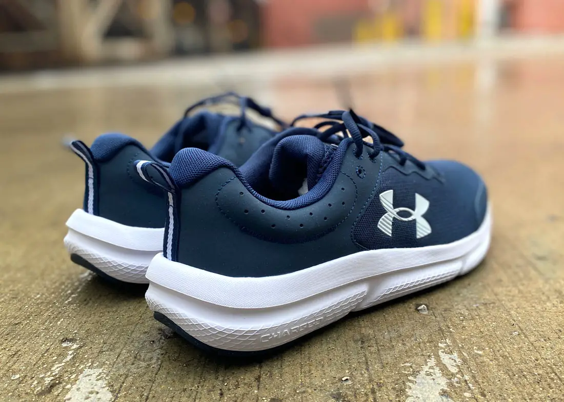 Under Armour Charged Assert blue white4