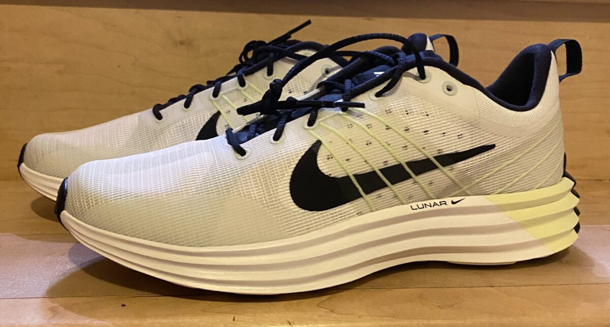 nike lunar mont royal white